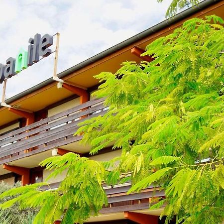 Campanile Manosque Hotel Екстериор снимка