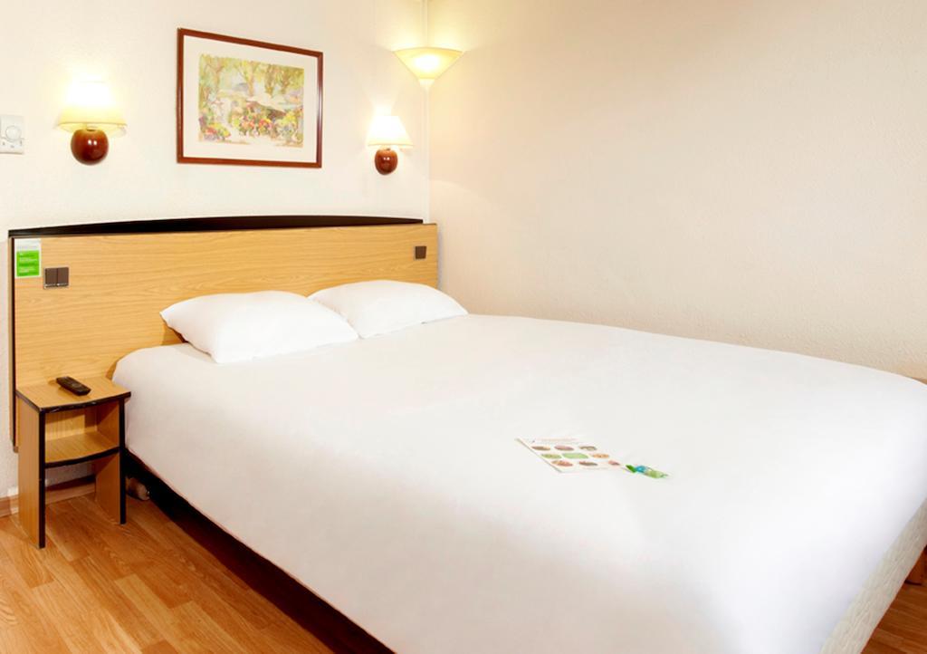 Campanile Manosque Hotel Екстериор снимка